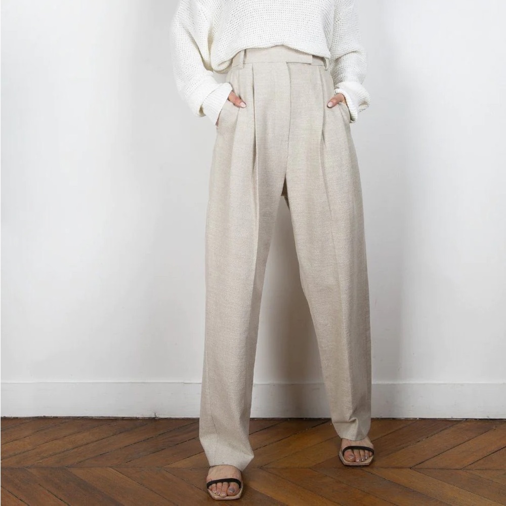 Pleated Linen Blend Pants in Sand